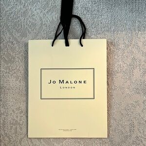 Jo Malone shopping bag